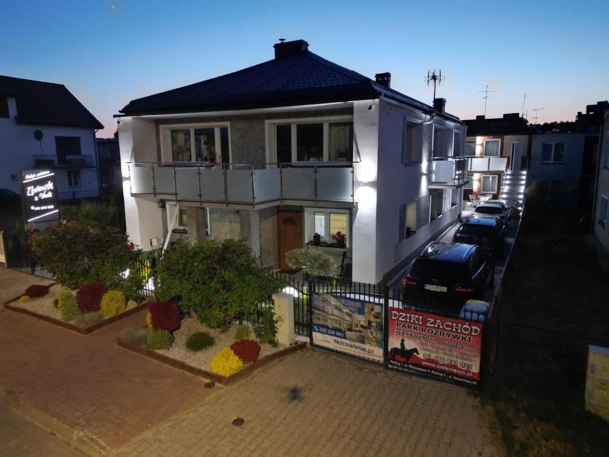 Pokoje Goscinne Zborowski & Wnuki Dźwirzyno Exteriér fotografie